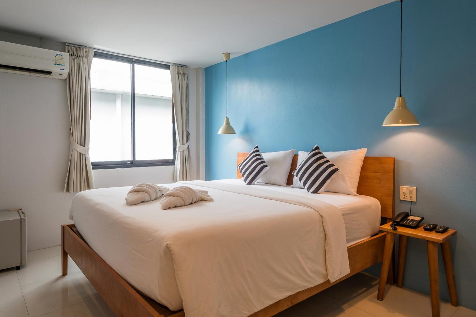 Tiya House Rooms & Cafe Krabi town Стая снимка